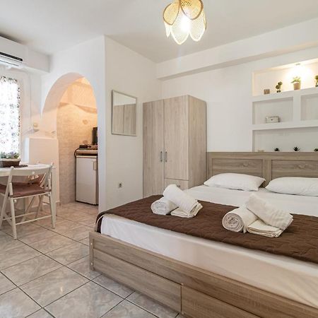 Korina Seaside Studio Naxos City 外观 照片